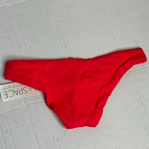 L*Space Sandy Classic Bikini Bottom Hot Cherry Women Size XS NWT - Picture 4 of 6